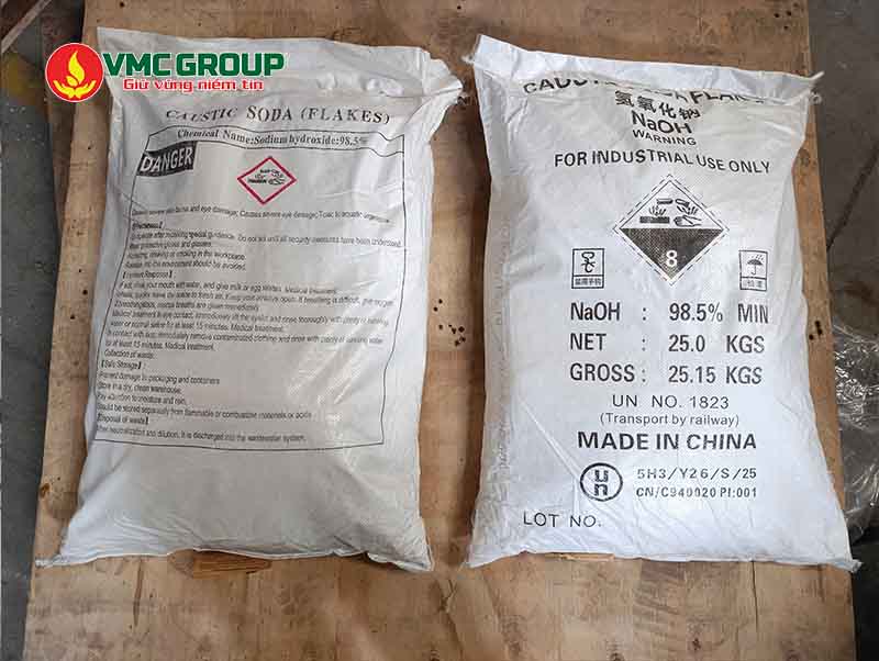 NAOH-XUT-VAY-TRUNG-QUOC-BAO-25KG XÚT VẢY NAOH
